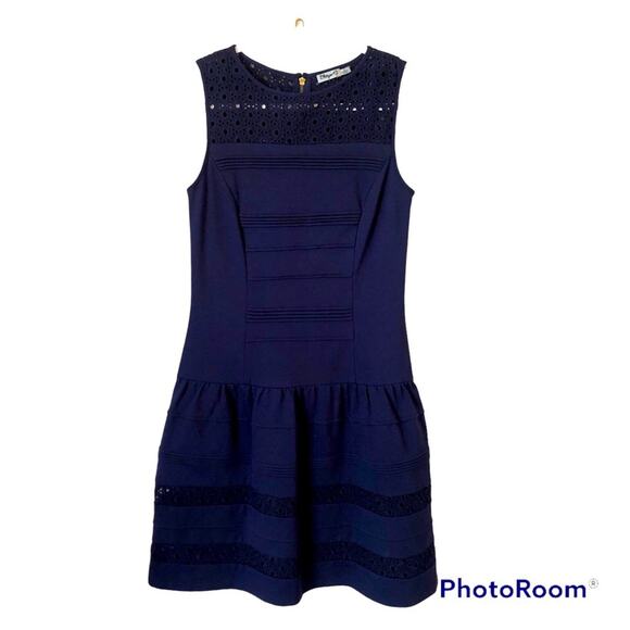 Eliza J Dress Women’s Size 6 Navy Blue Eyelet Drop Waist Sleeveless A-Line - Picture 1 of 14